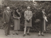 islay-jervis-molteno-w-mr-mrs-rackham-at-pamelas-wedding-to-reggie-rackham-1942