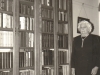 kathleen-murray-in-her-library-at-palmiet-river-elgin-1960s