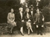 lucy-molteno-nee-mitchell-centre-her-daughter-lucy-left-olive-schreiner-probably-staying-with-lord-and-lady-aberdeen-1925