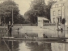 cambridge-punting-possibly-george-murray-on-the-river-c-1914