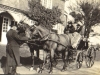 horse-drawn-travel-bessie-molteno-setting-off-from-parklands-early-1900s