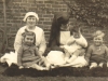nursemaids-at-glen-lyon-looking-after-jervis-islay-moltenos-children-pamela-dierdre-ian-1922